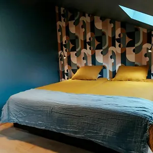 Appartement Le Retro Chic - Grand Duplex Pour 6 Dans Le Centre, Liège